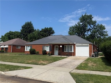 Welcome to this beautiful move-in-ready 3 bedroom 2 bath 1761 sq - photo 41
