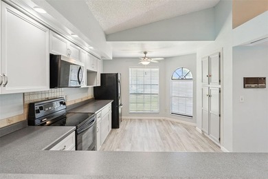 One or more photo(s) has been virtually staged. NEW PRICE ALERT - photo 6