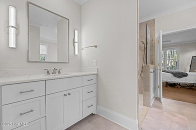 Luxury, easy living and value combine in this like-new custom - photo 18