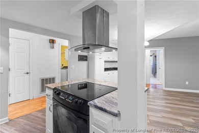 Welcome to 88 Traceway, a spacious all-brick, single-story - photo 22