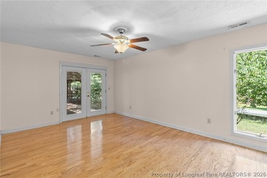 Welcome to 88 Traceway, a spacious all-brick, single-story - photo 31