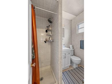 Welcome to 977 Lorimer St., a pre-war corner property on a - photo 31