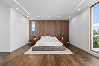 Experience unparalleled modern waterfront luxury in prestigious - photo 35