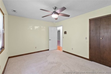 Welcome to 88 Traceway, a spacious all-brick, single-story - photo 39