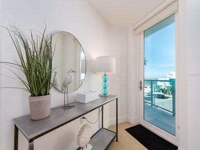 Built in 2020 and over 3000 sq ft this unit is  designed to live - photo 10