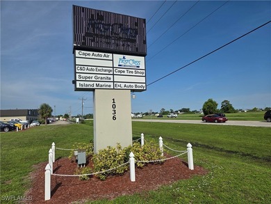 AN IDEAL INVESTMENT WITH EXCEPTIONAL UP-SIDE. RENTS ARE BELOW - photo 4