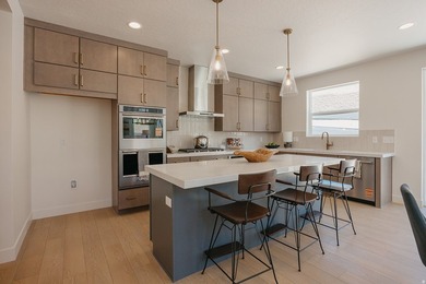 Just Completed! This stunning Summerwood floorplan showcases - photo 7