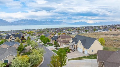 Adventure awaits right outside your back door! Nestled perfectly - photo 4