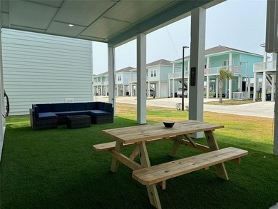 Enjoy the best of coastal living at this beautiful Rockport - photo 17