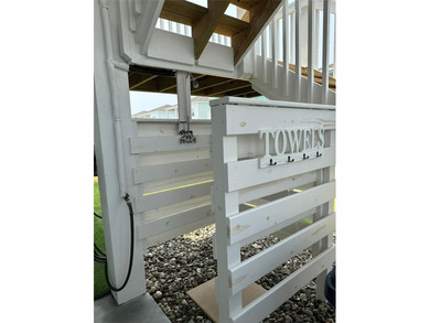 Enjoy the best of coastal living at this beautiful Rockport - photo 18