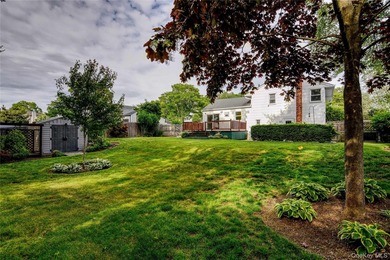 Spacious Split Level Home in the Heart of West Islip. Inside - photo 24
