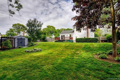 Spacious Split Level Home in the Heart of West Islip. Inside - photo 27