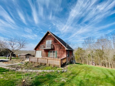 Willisburg Lake Home For Sale in Willisburg Kentucky