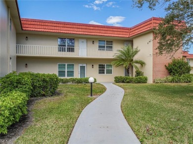 Lake Condo For Sale in Vero Beach, Florida