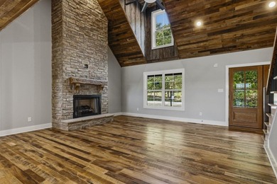 Year-round lake views, a private dock, and enough space for the - photo 5