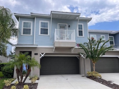 Lake Wildmere Townhome/Townhouse For Sale in Longwood Florida