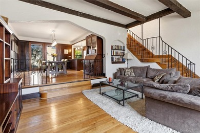 Welcome home to this beautiful Wolosoff Brothers Townhome on - photo 14