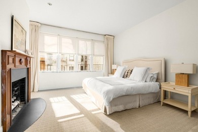 Located on a beautiful tree-lined stretch in the heart of - photo 5