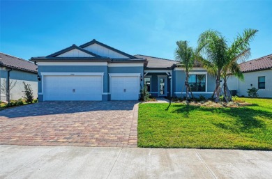 Lake Home For Sale in Lakewood Ranch, Florida