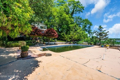 Welcome to your private waterfront retreat, where nature - photo 47
