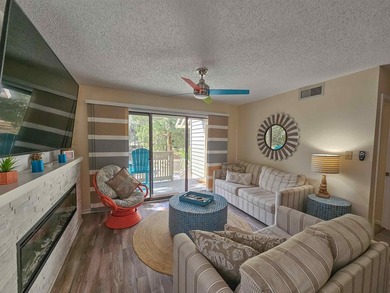 DON'T MISS OUT ON THIS OPPORTUNITY of a ground floor villa with - photo 13