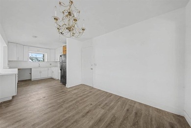 Welcome to an outstanding opportunity to own a true 3-bedroom - photo 13