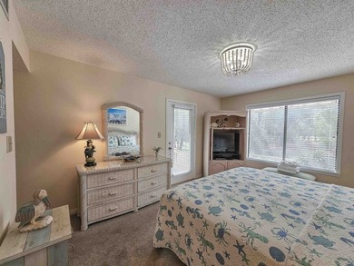 DON'T MISS OUT ON THIS OPPORTUNITY of a ground floor villa with - photo 27