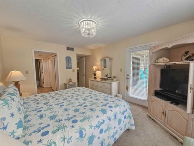 DON'T MISS OUT ON THIS OPPORTUNITY of a ground floor villa with - photo 29