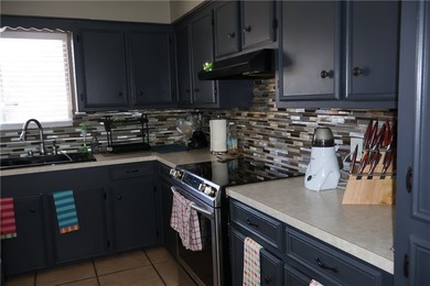REDUCED ** REDUCED ** possible closing costs help ** OPPORTUNITY - photo 11
