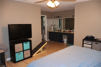 REDUCED ** REDUCED ** possible closing costs help ** OPPORTUNITY - photo 21