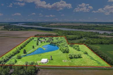 Lake Home For Sale in Farmer City, Illinois