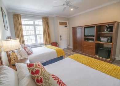 Discover a fully furnished hidden gem in the heart of Litchfield - photo 41