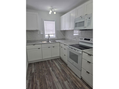 Wallkill River  Condo Sale Pending in New Paltz New York