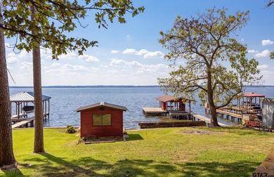 Fisherman's Paradise on Lake Palestine, Western facing View with - photo 34