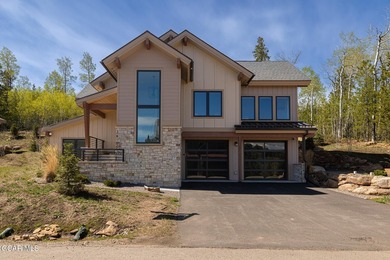 Perched at the end of Nighthawk Drive, this stunning Mountain - photo 41