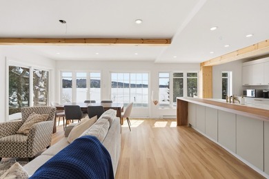 An exceptional opportunity to acquire a property on the shores - photo 4