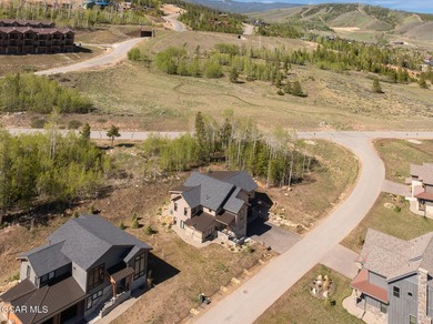Perched at the end of Nighthawk Drive, this stunning Mountain - photo 44