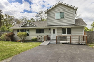 Lake Mary - Kenosha County Home For Sale in Twin Lakes Wisconsin