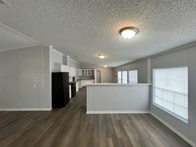 Additional listing photo 3