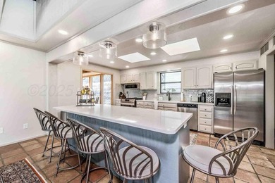 Experience the beauty of lakeside living in this stunning - photo 9