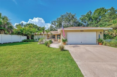 (private lake, pond, creek) Home For Sale in Englewood Florida