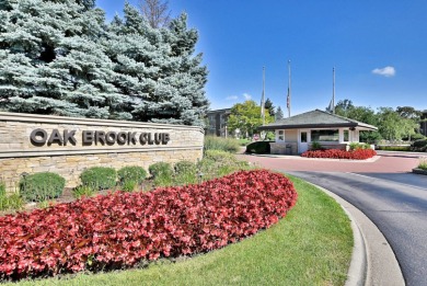 Lake Condo For Sale in Oak Brook, Illinois