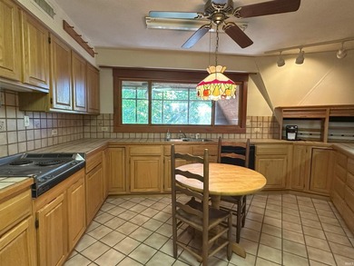 Enjoy year round relaxation as you sit on the deck and enjoy the - photo 15