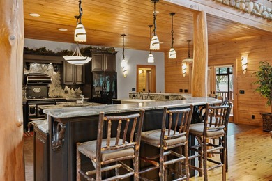 Once-in-a-lifetime luxury waterfront retreat on the world-class - photo 31