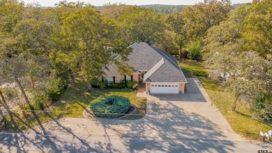 Welcome to 532 Dogwood Lane in the gated Hideaway Lake community - photo 41