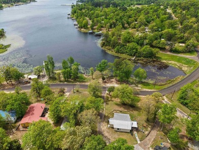 Are you hunting for a lake house or a shake house? No cap - this - photo 3