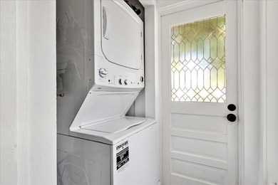 Welcome to your slice of paradise in West Palm Beach! This - photo 14