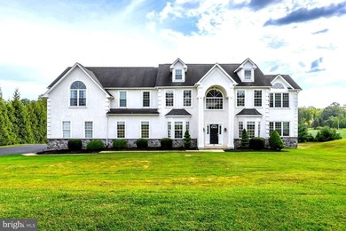 (private lake, pond, coastal) Home For Sale in Mullica Hill New Jersey