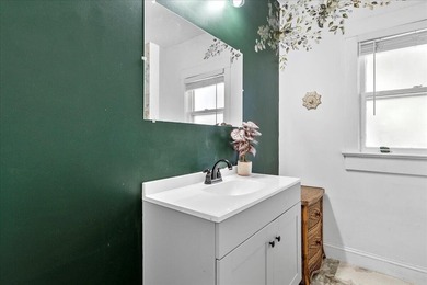 Welcome to your slice of paradise in West Palm Beach! This - photo 21