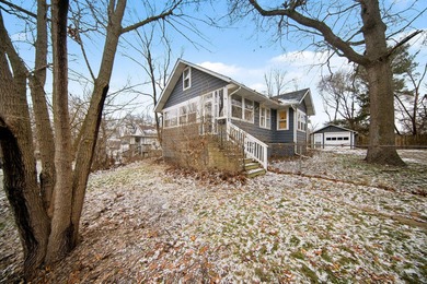 Vandercook Lake  Home Active Under Contract in Jackson Michigan